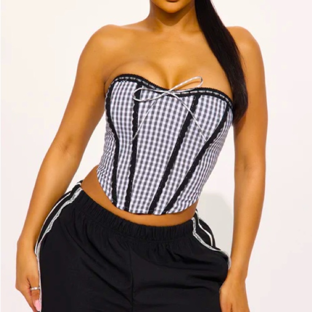Black and White Gingham Corset Top NEW 🏷️